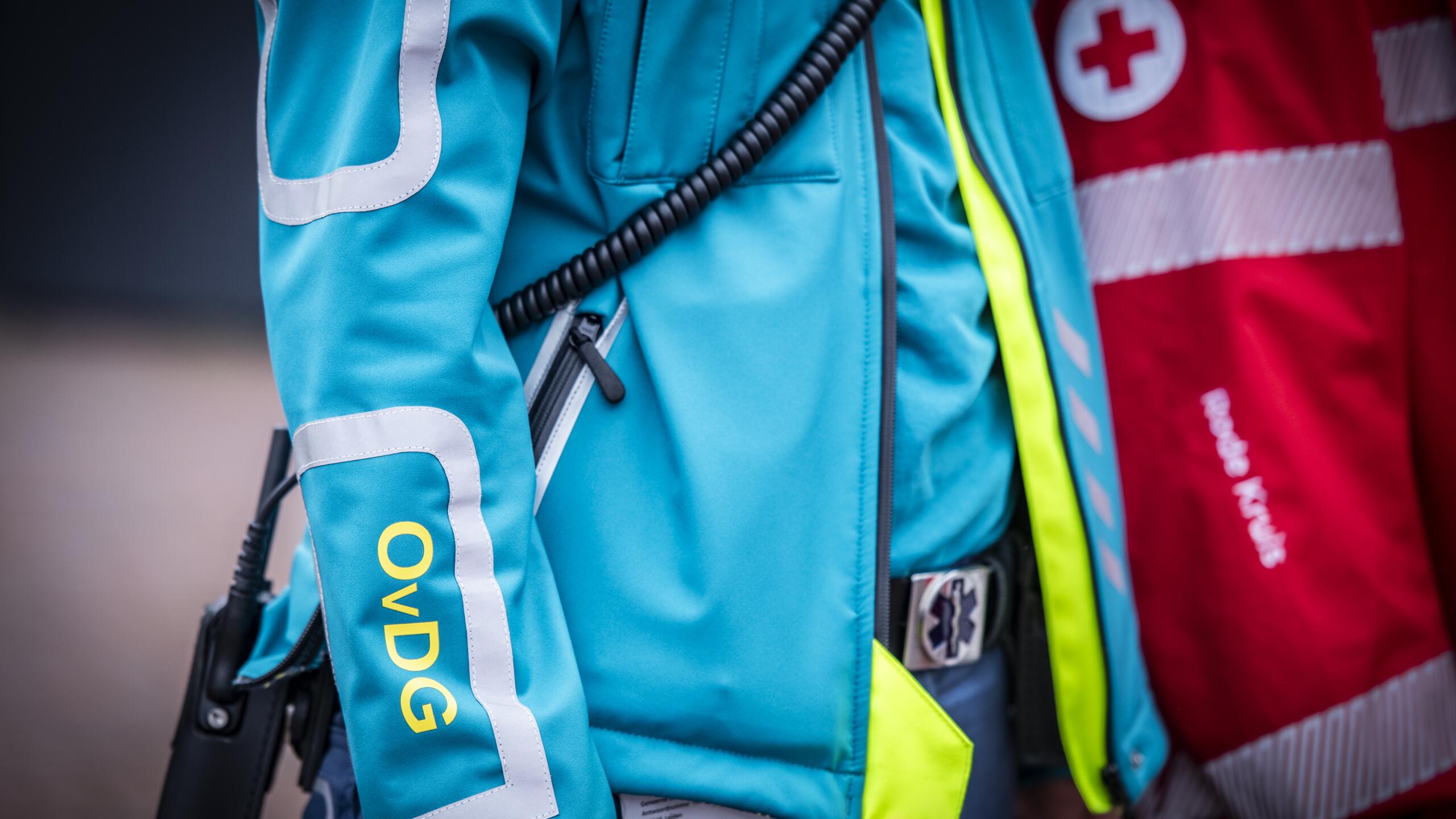 Mouw van GHOR-uniform en mouw van uniform Rode Kruis